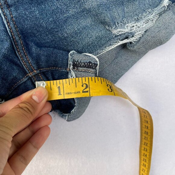 Abercrombie and Fitch Harper Dark Wash Distressed Low Rise Shorts Size 0 y2k - Picture 7 of 7